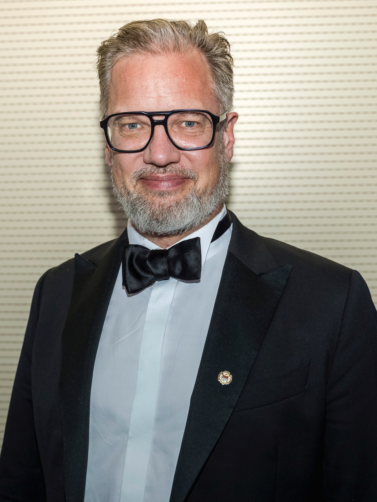 Oliver Thylmann in black tie